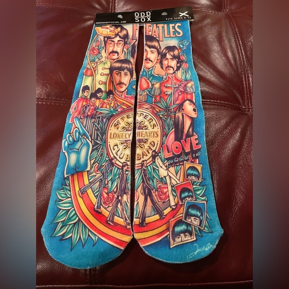 NWT Beatles Odd Sox Crew  One Pair Fits 6-13 - Picture 5 of 9
